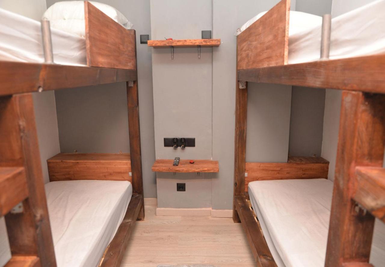 Triplex Rustico-Moderno Hasta 18 Plazas - Pobla De Lillet Apartman La Pobla de Lillet Kültér fotó